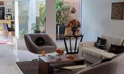 Casa com 2 quartos à venda na Praça Gaioso Neves, Industrial, Araguari