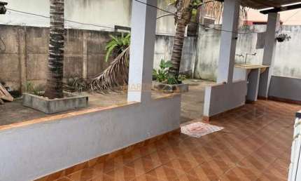 Casa com 3 quartos à venda na Praça Gaioso Neves, Miranda, Araguari