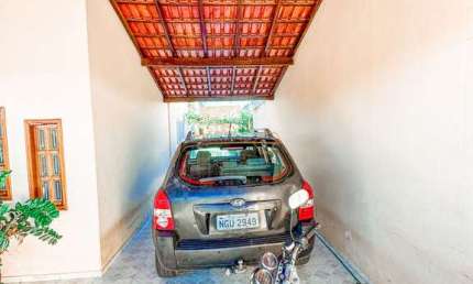 Casa com 4 quartos à venda na Rua Antônio Lemos da Silva, Aeroporto, Araguari