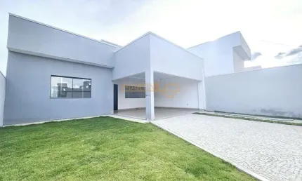 Casa à venda no bairro Jardim Interlagos III - Araguari/MG