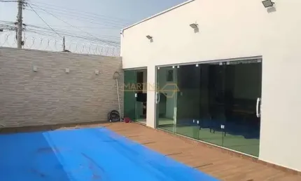 Casa com 3 quartos à venda no Goiás, Araguari 