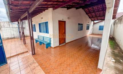 Casa à venda no bairro Morada de Fátima - Araguari/MG