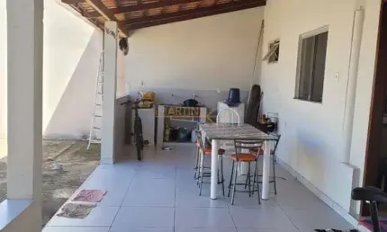 Casa com 2 quartos à venda na Praça Gaioso Neves, Paineiras, Araguari