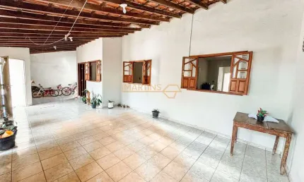 Casa com 3 quartos à venda no Aeroporto, Araguari 