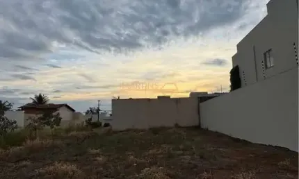 Terreno à venda no Sibipiruna, Araguari 