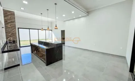 Casa à venda no Interlagos, Araguari 