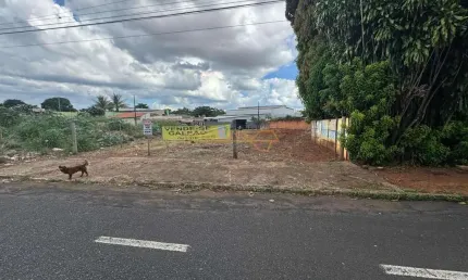 Terreno à venda na Rua Antônio Lemos da Silva, Miranda, Araguari