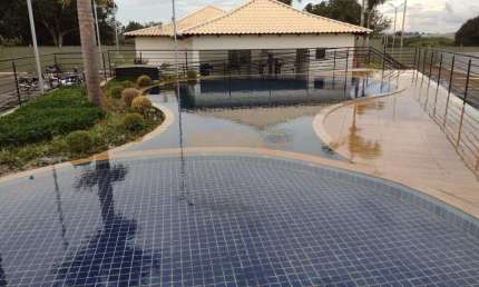 Apartamento para alugar no bairro Bosque - Araguari/MG