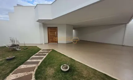 Casa à venda no bairro Interlagos III - Araguari/MG