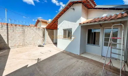 Casa com 2 quartos à venda na Rua Antônio Lemos da Silva, Loteamento Residencial Vila Olímpica, Araguari