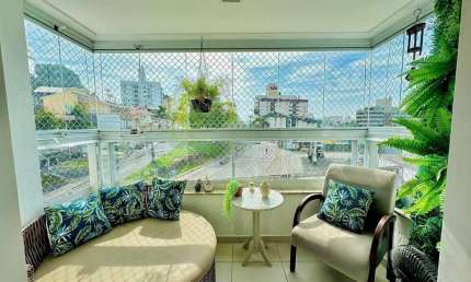 Cobertura no Agronômica, apartamento no Edifício Campos Elíseos