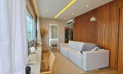 Apartamento à venda no bairro Beira Mar - Florianópolis/SC
