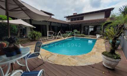 Casa com 3 quartos à venda no Saguaçu, Joinville , 357 m2 por R$ 1.850.000