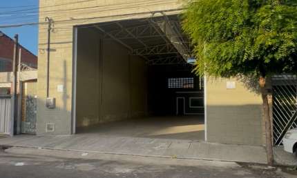 Barracão / Galpão / Depósito com 1 sala para alugar no Amadeu Furtado, Fortaleza 