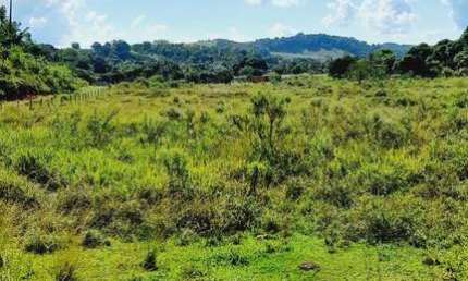 Fazenda para Venda em Rio Bonito, Sambé, 2 dormitórios, 1 banheiro
