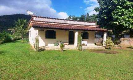 Sítio para Venda em Cachoeiras de Macacu, Japuíba, 2 dormitórios, 1 banheiro, 1 vaga
