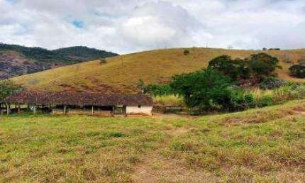 Fazenda para Venda em Cantagalo, Cantagalo, 3 dormitórios, 1 banheiro, 1 vaga