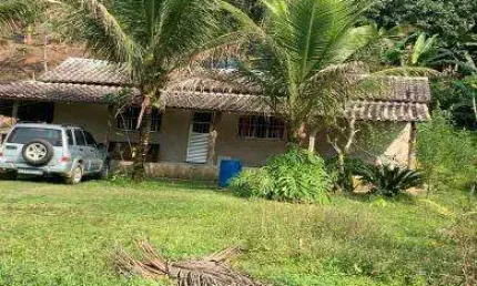 Sítio para Venda em Cachoeiras de Macacu, Marubaí, 1 dormitório, 1 banheiro, 1 vaga