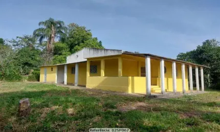 Sítio para Venda em Cachoeiras de Macacu, Papucaia, 2 dormitórios, 1 suíte, 1 banheiro, 1 vaga