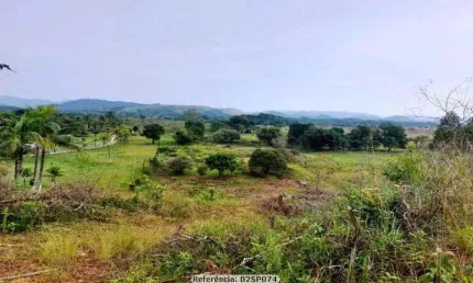 Sítio para Venda em Cachoeiras de Macacu, Papucaia, 3 dormitórios, 1 banheiro