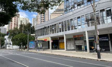 Ponto comercial com 3 salas para alugar na Avenida Bias Fortes, 633, Lourdes, Belo Horizonte