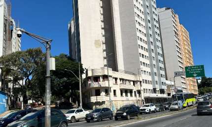 Prédio com 9 salas à venda na Rua dos Tupis, 1110, Barro Preto, Belo Horizonte