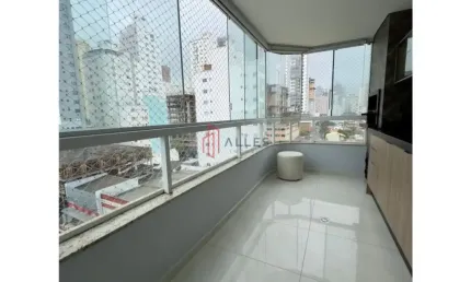 Vende-se apartamento mobiliado no centro de Balneário Camboriú/SC
