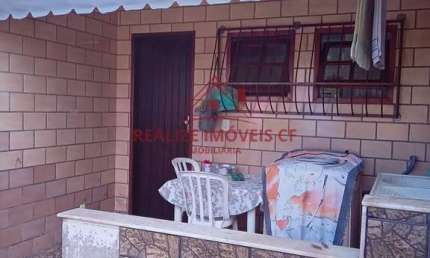 OPORTUNIDADE Casa duplex 02 quartos em condomínio em São Pedro da Aldeia!