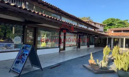 Loja comercial à venda no no Shopping Nº 1 no Centro de Búzios