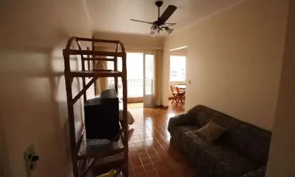 Apartamento para venda possui 67 metros quadrados com 2 quartos em Ocian - Praia Grande - SP