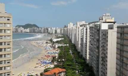 Viva com Conforto e Estilo nas Pitangueiras, Guarujá!