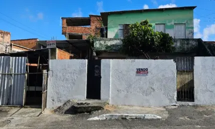 Terreno à venda na Rua Humberto Porto, São Marcos, Salvador