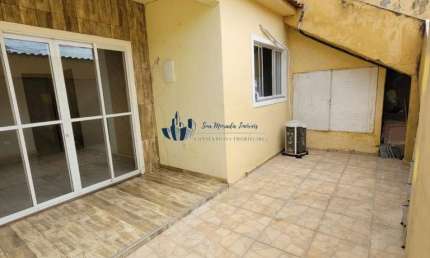 Casa tipo apartamento  no Rio de Janeiro, bairro de Guadalupe