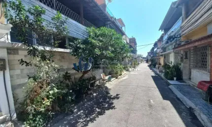 Casa Triplex venda no Rio de Janeiro, bairro de Vila Valqueire