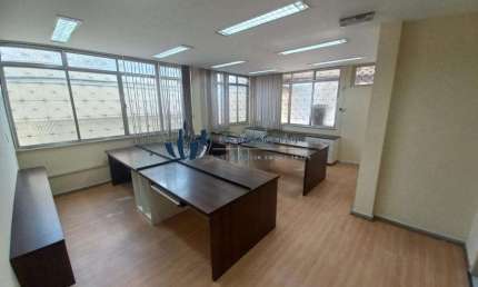 Sala comercial para locação no Rio de Janeiro, bairro Pechincha