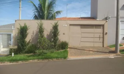 Casa com 2 quartos à venda no Jardim Treviso, Pirassununga 