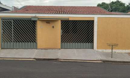 Casa com 2 quartos à venda no Jardim Planalto, Pirassununga 