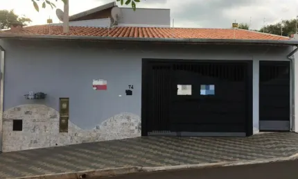 Casa com 3 quartos à venda na Rua Ermínio Viotto, 674, Jardim Treviso, Pirassununga