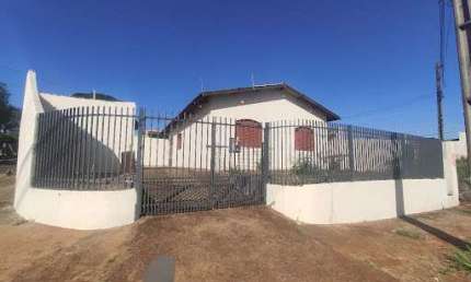 Casa com 3 dormitórios à venda, 174 m² por R$ 420.000,00 - Estados - Londrina/PR