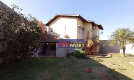 Casa com 4 dormitórios à venda, 330 m² por R$ 1.350.000,00 - Tucano - Londrina/PR