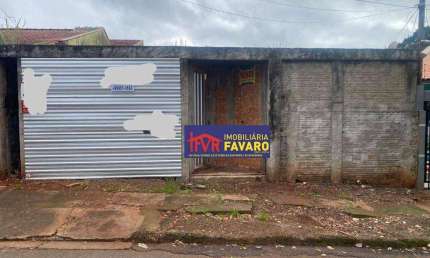 Terreno em excelente localização, jardim porto seguro. 250 metros quadrados, sendo 10X25, todo murado. R$ 175mil.