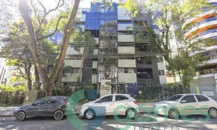 Apartamento com 3 dormitórios para alugar com 245.00m² no Edifício Theodoro de Bona Cabral