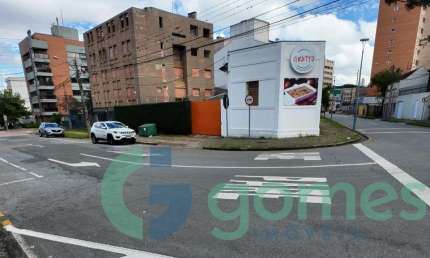 Terreno à venda na Rua Sete de Abril, 673, Alto da Rua XV, Curitiba