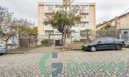 Apartamento com 2 dormitórios à venda no Ed. Arthur Nisio São Francisco
