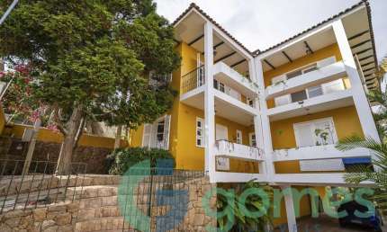 Casa com 4 dormitórios à venda com 429,00m² no Bigorrilho
