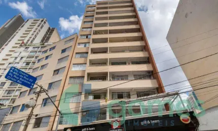 Apartamento com 3 dormitórios para alugar com 130m² no Jeanine Centro