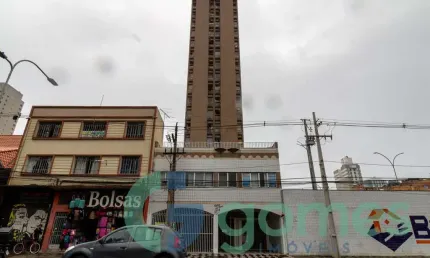 Apartamento com 1 dormitório para alugar com 50m² no Princess Tower Centro
