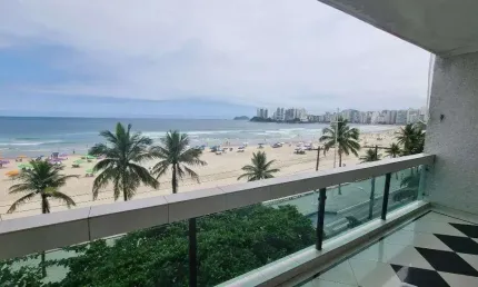 Ótimo apto  frente total ao mar na praia de pitangueiras, 1 dorm. 1 vaga de garagem.