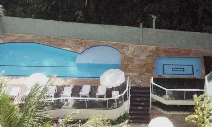 Pitangueiras amplo apto 142 m² úteis,opção a 50 metros da praia de pitangueiras ou enseada,lazer total,garagem,vista espetacular