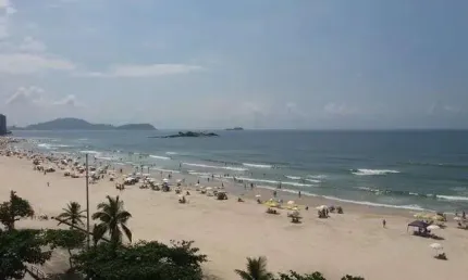 Pitangueiras Frente Total ao Mar, Melhor Prédio e Localização, 2 Garagens, Varanda com Vista Espetacular ao Mar.